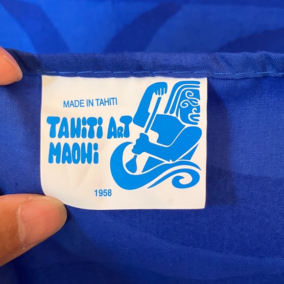 Blue Polynesian/Patterned Pareu. NWOT. - Picture 2 of 9